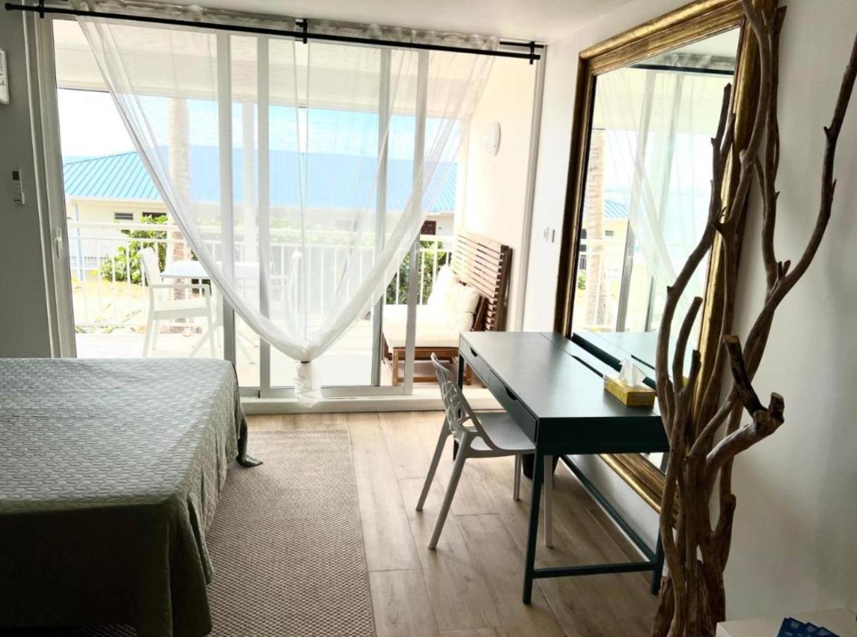 Appartement Luxe Ocean View 9403 Cul de Sac Kültér fotó
